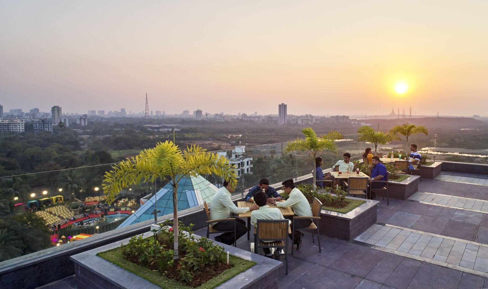 Eskay Resorts Mumbai Exterior photo